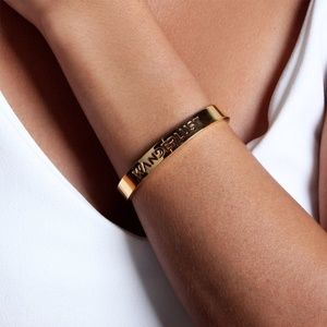 Beautiful Cristina Ramella Wanderlust Gold Bracelet Cuff SMALL